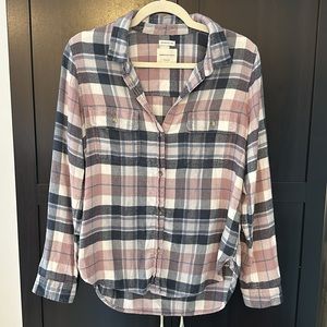 American Eagle Ahh-mazingly Soft Pink & Blue Plaid Flannel Medium